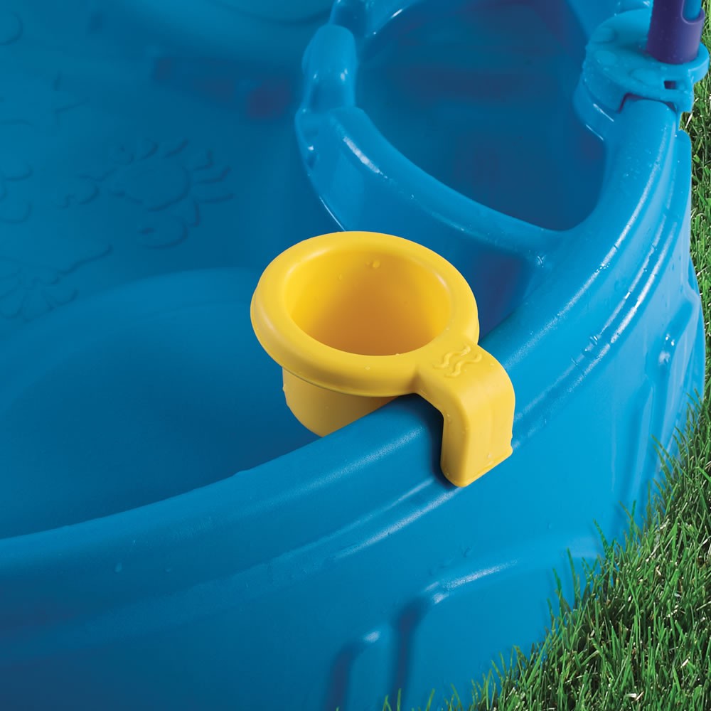 Piscina con Sombrilla - Imagen 3